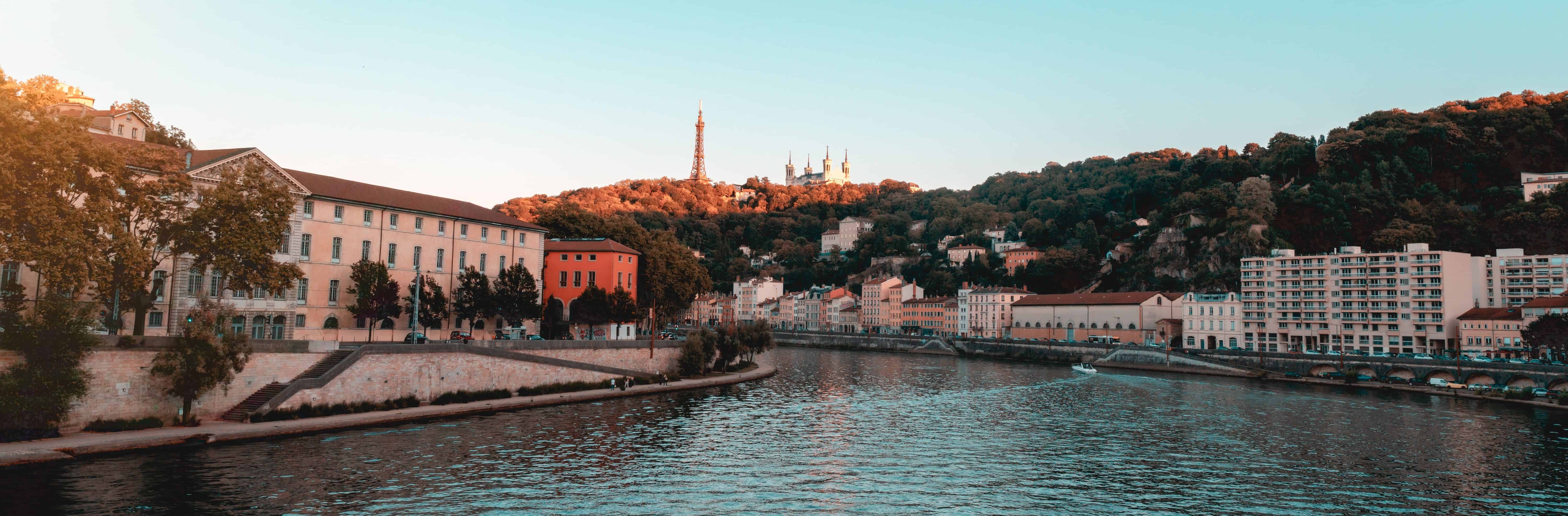 Lyon, bord du Rhône